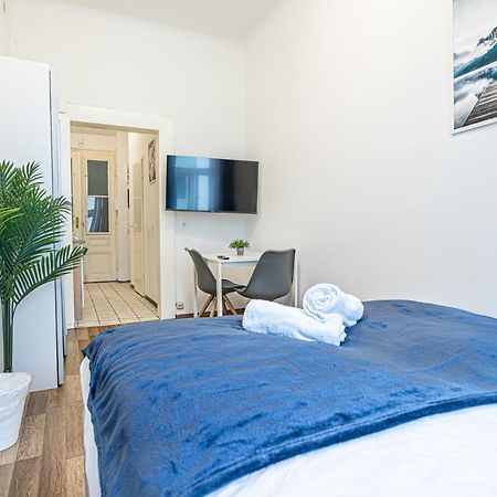 Modern Comforts: Chic Studio Apt Centrally Located Wien Exterior foto