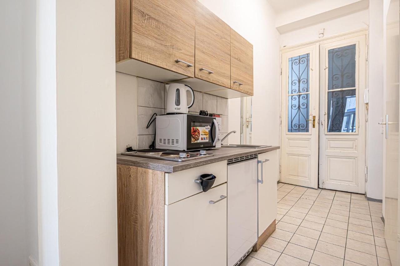 Modern Comforts: Chic Studio Apt Centrally Located Wien Exterior foto